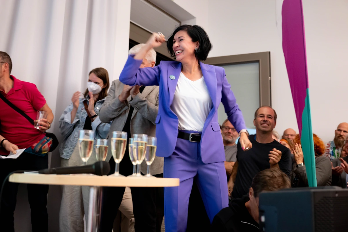 Politikerfotografie Wahlgewinn Buergermeisterwahl