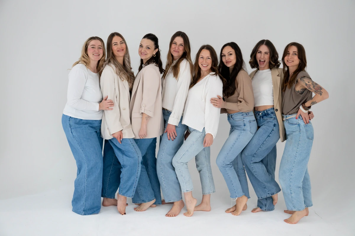 Teamevent Fotoshooting Berlin Ringana Gruppenfoto2